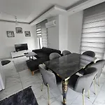 Paradise Garden Sitesi 3 Oda Havuzlu Esyali Daire Kisi Fiyati Degil Oda Fiyati