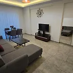 Turkuaz Sitesi 2 Odali Esyali Ve Havuzlu Manzarali Kisi Fiyati Degil Oda Fiyati