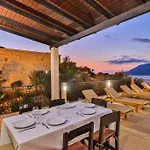 Villa Basil