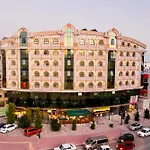 Can Adalya Palace Hotel