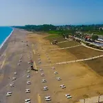 Ormanin Icinde Genis Havuzlu Triplex Villa