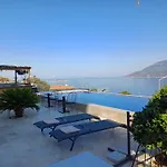 Gumus Peninsula Hotel