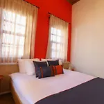 Oldies Hotel