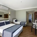 Q Ella Beach Hotel