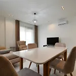 Eden Valley Best Home 34, Modern 1 Bedroom Apartment With Pool In Oba, Alanya
