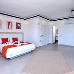 Uzumlu Village 3 Bedroom Villa 6716