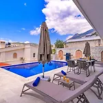 Kalkan Komurluk 2 Bedroom Villa 8369