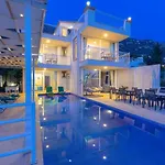 Kalkan 4 Bedroom Villa - 3133