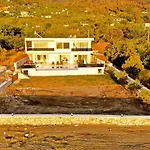 Uzumlu Village 3 Bedroom Villa - 2180