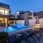 Kalkan 3 Bedroom Apartment - 8916
