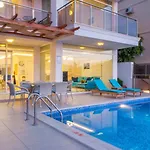 Kalkan Villa Close To The Beach - 8237