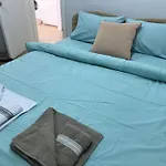 By Lotus Side - Comfortable Luxury Apartment With Pool