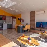 Zuemruet - 2 Bedroom Holiday Villa With Jacuzzi In Kalkan - Uzumlu