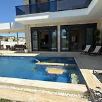 Infinity Villa
