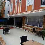 Volkii Otel1