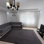 Sa Apartments! 2Bd Flat 150M To The Beach