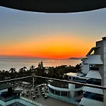 Nordic Art - Premium Apartment By The Sea