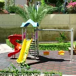 Apartment Crystal Park