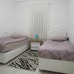 Side Aquamare Residence