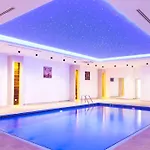 Side Aquamare Residence