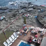 Yali Hotel