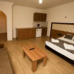 Azalea Apart Hotel