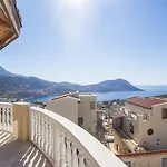 Villa Manzara Evi