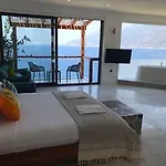 Mandalina Luxury Suites