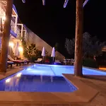 Villa Tulip