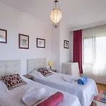 Tas Villa