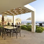 Villa Falcon Lodge