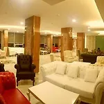 Bayar Garden Beach Hotel