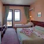 Akropol Hotel