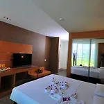 Akropol Hotel
