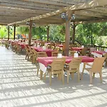 Club Serena Beach Hotel