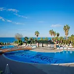 Mc Beach Park Resort Hotel