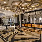 Palm World Resort & Spa Side