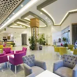 Sun Club Hotel Side