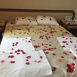 Lila Motel