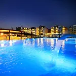 Grand Pearl Beach Resort & Spa