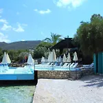 La Moda Beach Hotel