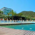 La Moda Beach Hotel