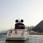 Ekimbey Yacht