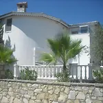 Villa Thomas