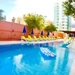 Flamingo Beach & Suite
