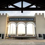 Master Family Club