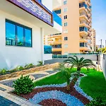 Star Palace Residence