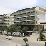 Crystal Waterworld Park