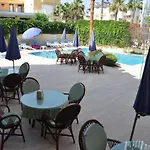 Lanova Hotel
