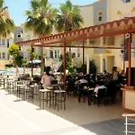 Side Midnight Sun Hotel